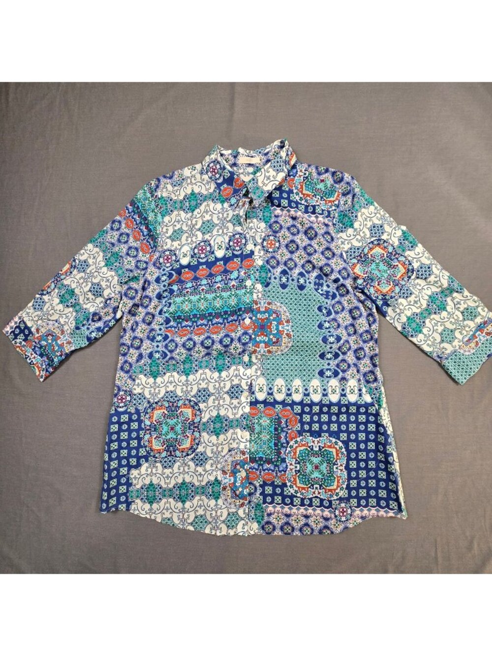 Chicos Size 2 Large No-Iron Button-Up Shirt Blue Patchwork 3/4 Sleeves